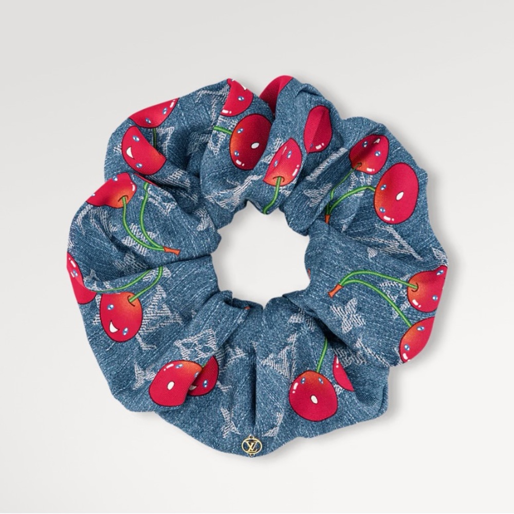 Louis Vuitton x Takashi Murakami denim cherry Scrunchie full Ltd Ed set
NWT